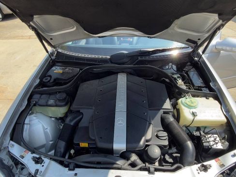 Used 2000 Mercedes-Benz CLK 430 Cabriolet image 56