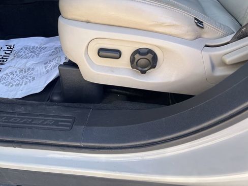 Used 2011 Ford Explorer 2WD image 13