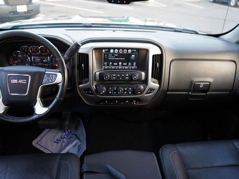 Used 2018 GMC Sierra 1500 SLT w/ SLT Preferred Package image 19
