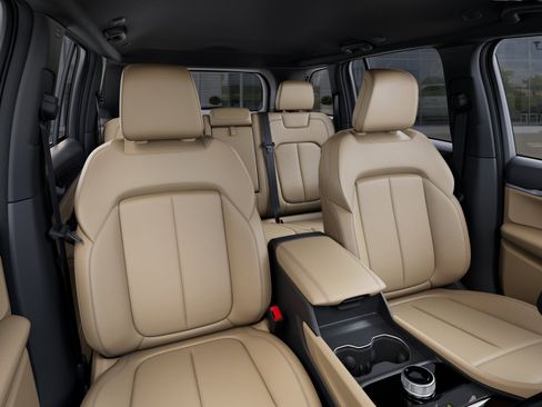 New 2025 Jeep Grand Cherokee Limited image 31