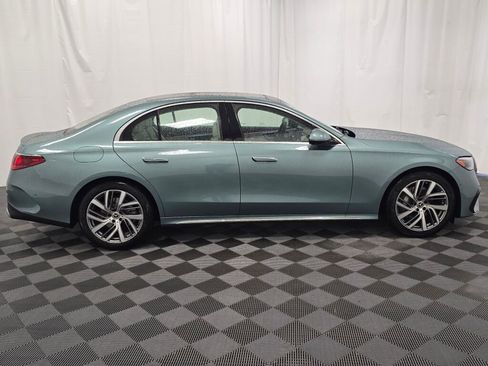 New 2026 Mercedes-Benz E 350 4MATIC Sedan image 7