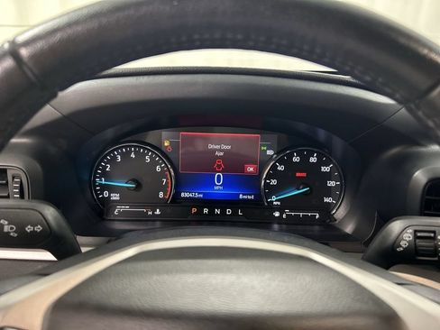 Used 2022 Ford Explorer XLT w/ Class IV Trailer Tow Package AWD/4WD image 13