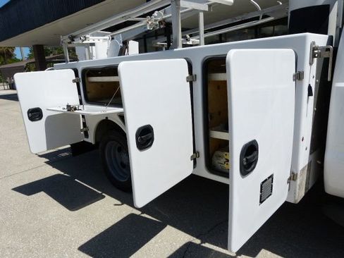 Used 2012 Ford F550 2WD Regular Cab Super Duty w/ Payload Upgrade Pkg image 22