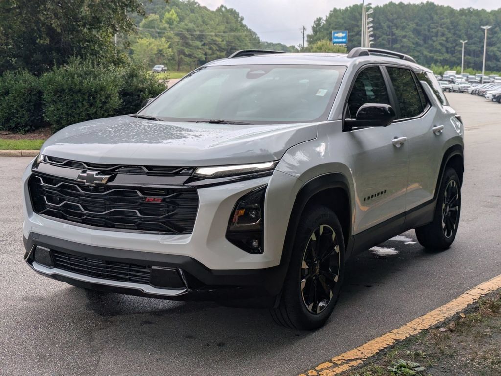 New 2027 Chevrolet Equinox RS w/ Safety and Technology Package FWD image 5