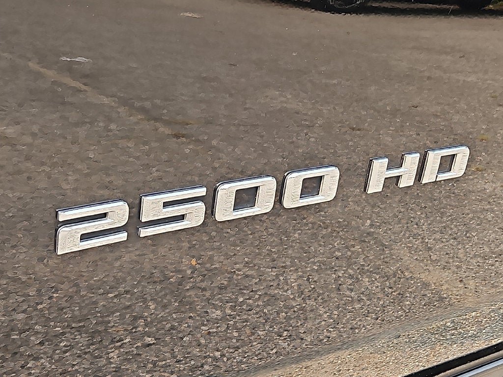 Certified 2024 Chevrolet Silverado 2500 LTZ w/ LTZ Plus Package AWD/4WD image 32