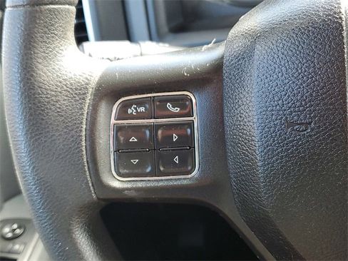 Used 2020 RAM 1500 Classic SLT image 12