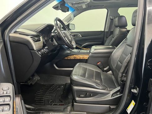 Used 2015 GMC Yukon Denali image 4