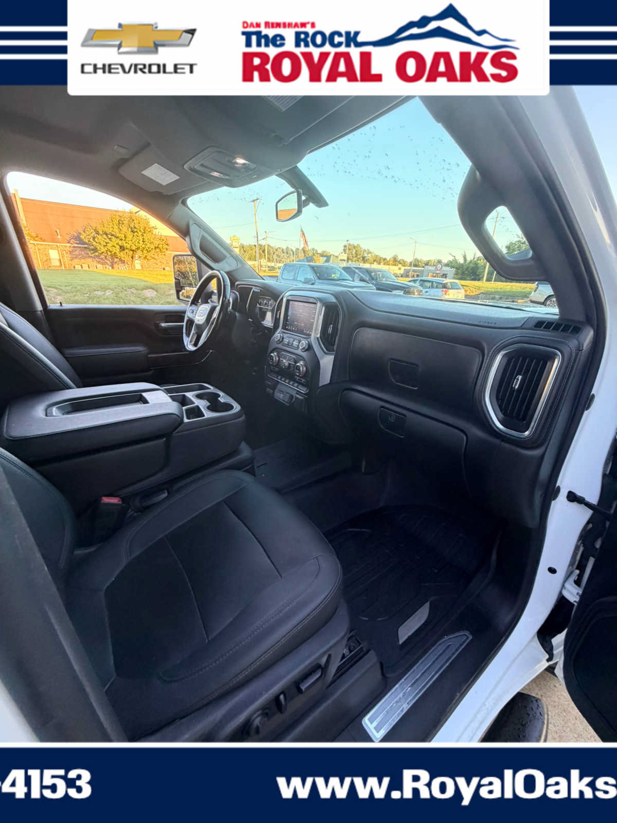 Used 2021 GMC Sierra 2500 SLT w/ Gooseneck/5TH Wheel Package AWD/4WD image 9