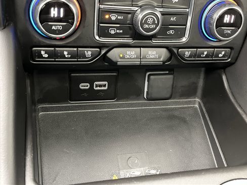 Certified 2024 Chevrolet Suburban Premier w/ Max Trailering Package image 27