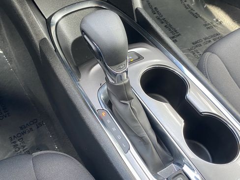 Used 2024 Chevrolet Malibu LT image 23