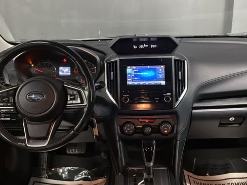 Used 2019 Subaru Crosstrek 2.0i Premium AWD/4WD image 28