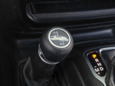 Used 2020 Jeep Wrangler Unlimited Sport S image 20