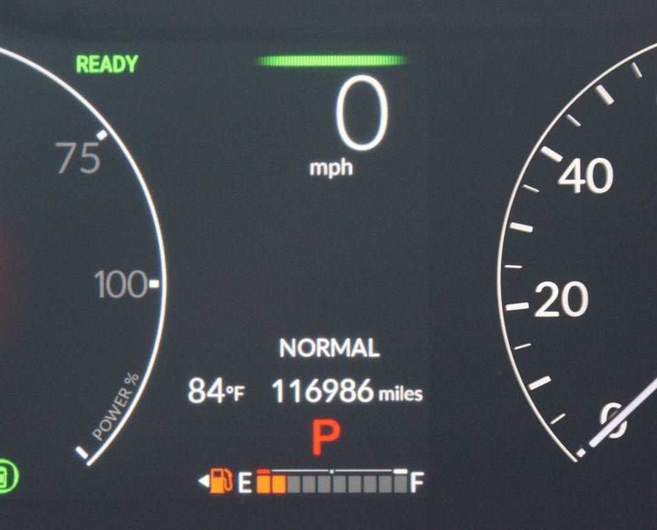 Used 2024 Honda CR-V Sport Touring image 4