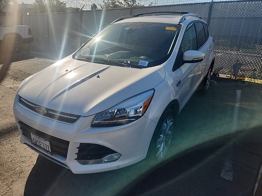 Used 2013 Ford Escape Titanium w/ Parking Technology Pkg AWD/4WD image 3
