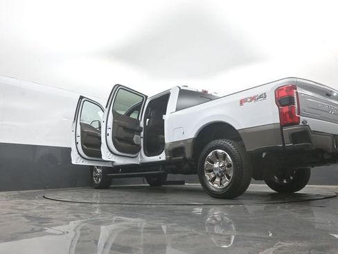 New 2026 Ford F350 King Ranch w/ FX4 Off-Road Package AWD/4WD image 44
