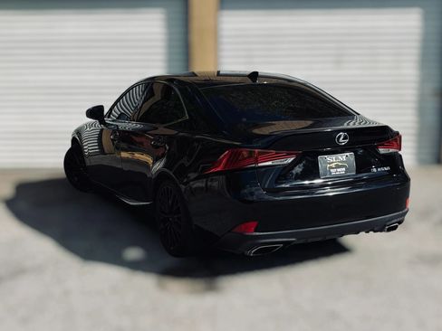 Used 2017 Lexus IS 200t RWD image 13