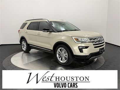 Used 2018 Ford Explorer XLT w/ Equipment Group 202A