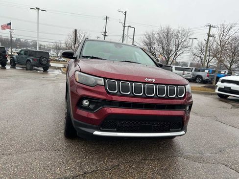 Certified 2022 Jeep Compass Limited image 6
