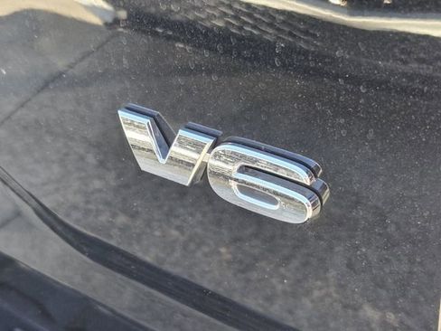 Used 2021 Toyota Tacoma SR5 RWD image 10