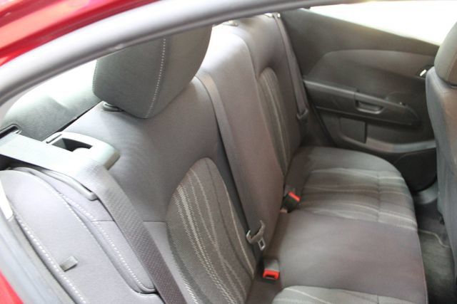 Used 2015 Chevrolet Sonic LT FWD image 9