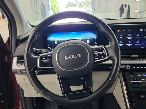 Used 2022 Kia Carnival SX Prestige FWD image 35