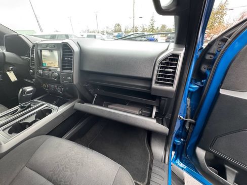 Used 2019 Ford F150 XLT w/ Equipment Group 302A Luxury AWD/4WD image 29