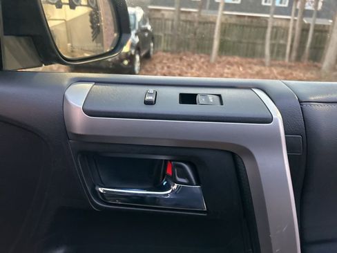 Used 2023 Toyota 4Runner Limited image 25