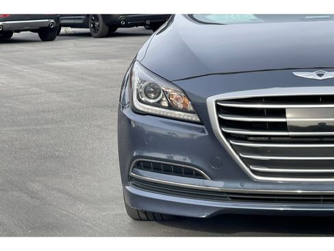 Used 2015 Hyundai Genesis 3.8 w/ Option Group 03 image 12