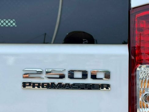 Used 2025 RAM ProMaster 2500 w/ U-Haul Equipment Group FWD image 11