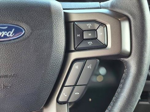 Used 2019 Ford Expedition XLT w/ Equipment Group 202A RWD image 14