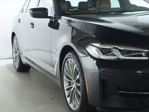 Certified 2023 BMW 530e xDrive 530e iPerformance w/ Premium Package image 8