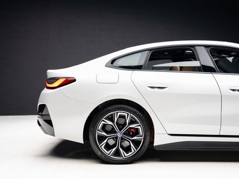 Used 2023 BMW i4 M50 w/ Premium Package image 35