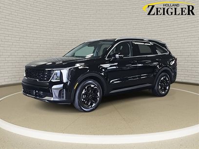 New 2025 Kia Sorento S w/ Panoramic Sunroof Package