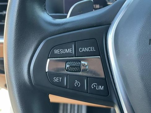 Used 2023 BMW 330i Sedan w/ Convenience Package image 9