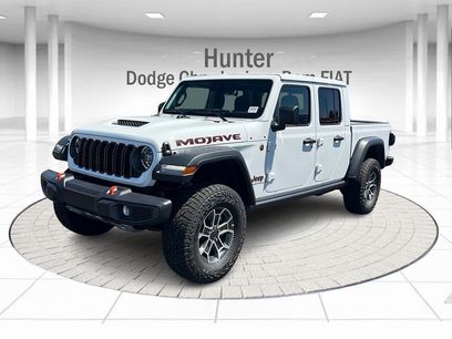 New 2025 Jeep Gladiator Mojave