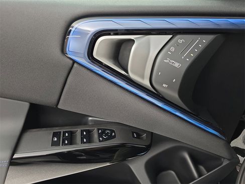 New 2026 BMW X3 M50 w/ Premium Package image 27