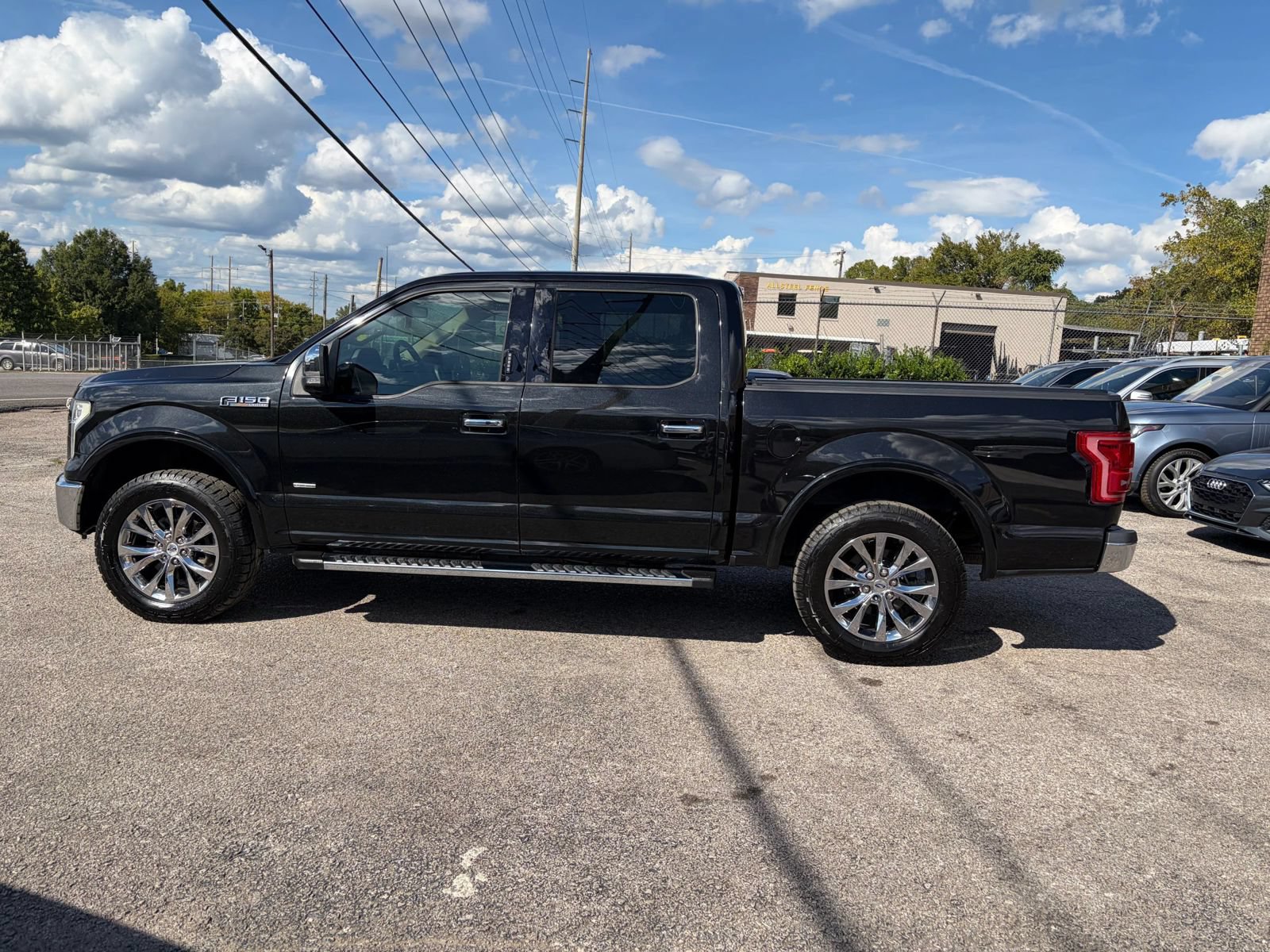 Used 2015 Ford F150 Lariat w/ Equipment Group 502A Luxury RWD image 8