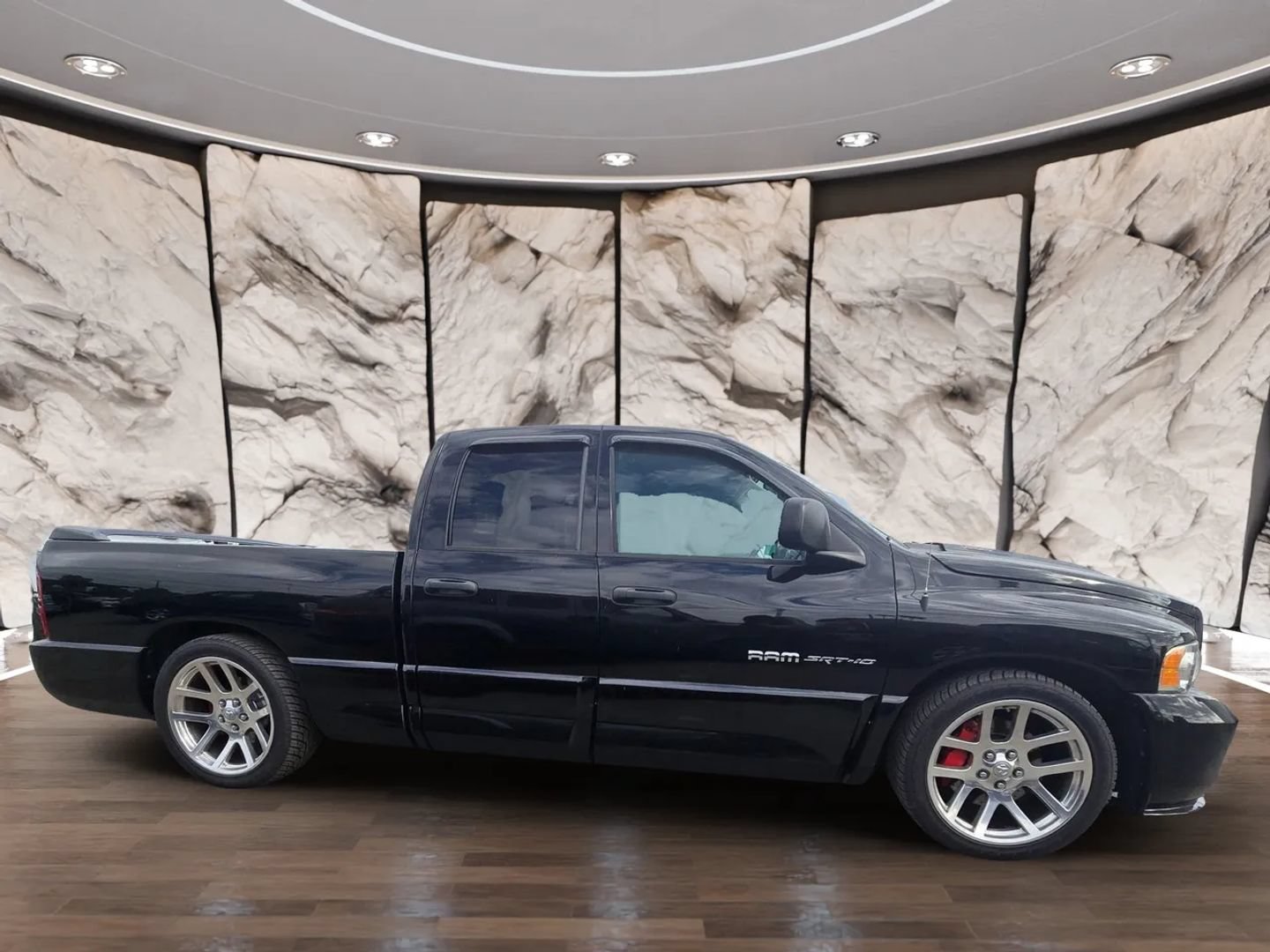 Used 2005 Dodge Ram 1500 Truck 2WD Quad Cab image 4