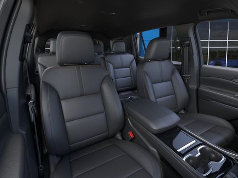 New 2026 Chevrolet Traverse High Country FWD image 14