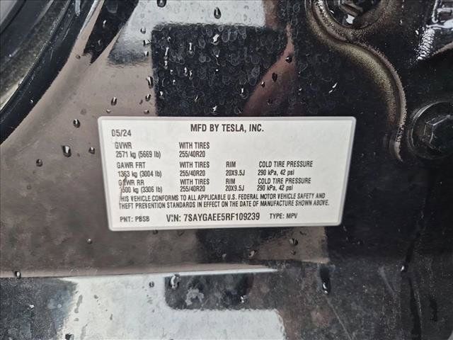Used 2024 Tesla Model Y Long Range AWD/4WD image 15