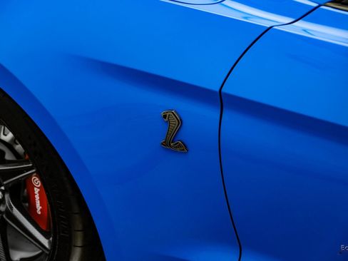 Used 2022 Ford Mustang Shelby GT500 w/ Carbon Fiber Track Pack image 40