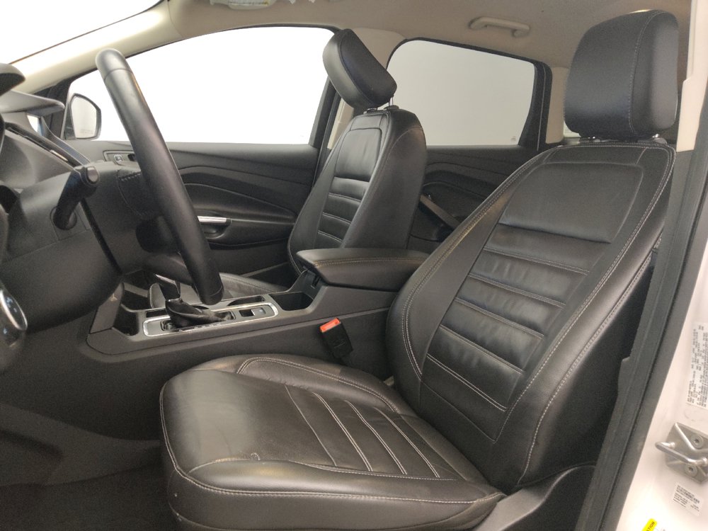 Used 2018 Ford Escape SEL w/ Ford Safe & Smart Package FWD image 17