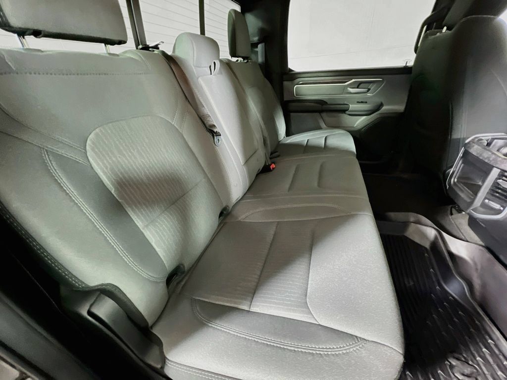 Used 2021 RAM 1500 Big Horn AWD/4WD image 24
