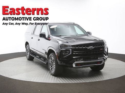 Used 2025 Chevrolet Suburban Z71 AWD/4WD image 53