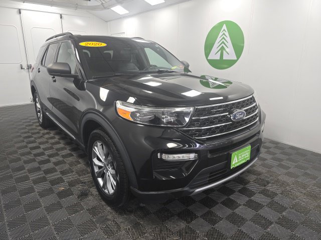 Used 2020 Ford Explorer XLT w/ Equipment Group 202A AWD/4WD image 10