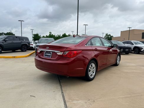 Used 2012 Hyundai Sonata GLS FWD image 5
