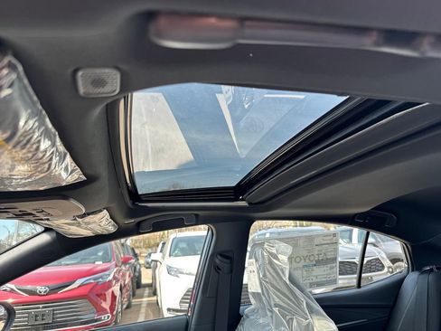 New 2026 Toyota Camry SE AWD/4WD image 17