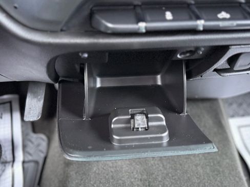 Used 2018 Chevrolet Silverado 1500 LT w/ All Star Edition image 17