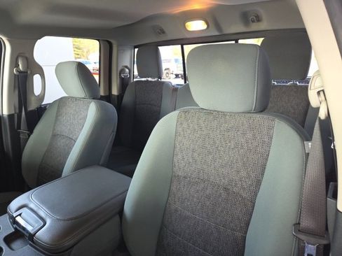 Used 2018 RAM 1500 Big Horn image 96