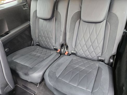 Used 2021 Mercedes-Benz GLS 63 AMG 4MATIC image 27